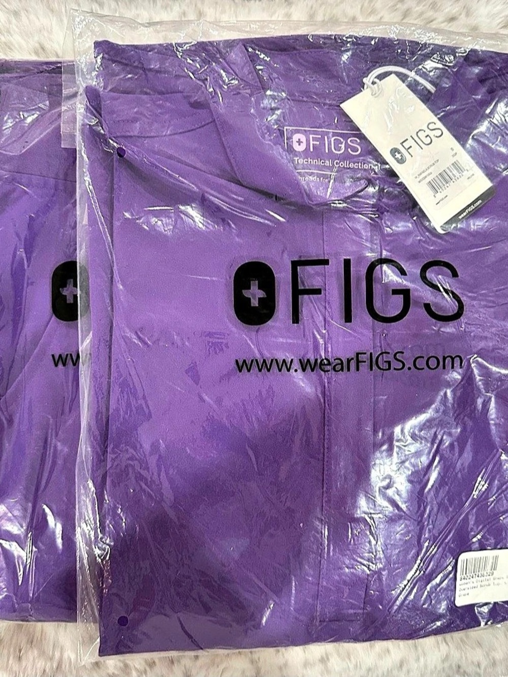 FIGS Zamora Jogger Scrub Pants and Rafaela Scrub Top Set NWT